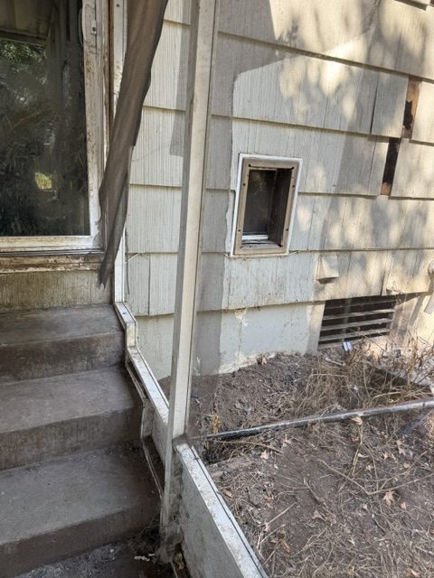 The fire at 7249, before the work &mdash; photograph 19 of 47